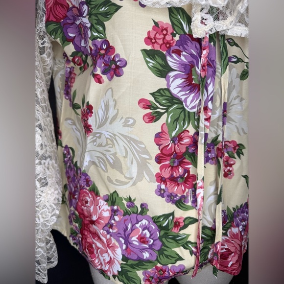 🌸 Vintage Lacy Afternoon by Shell Kepler Blouse 🌸 - Picture 3 of 11